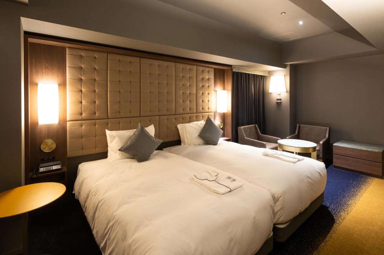 The Royal Park Canvas - Ginza 8 Tokyo Bagian luar foto
